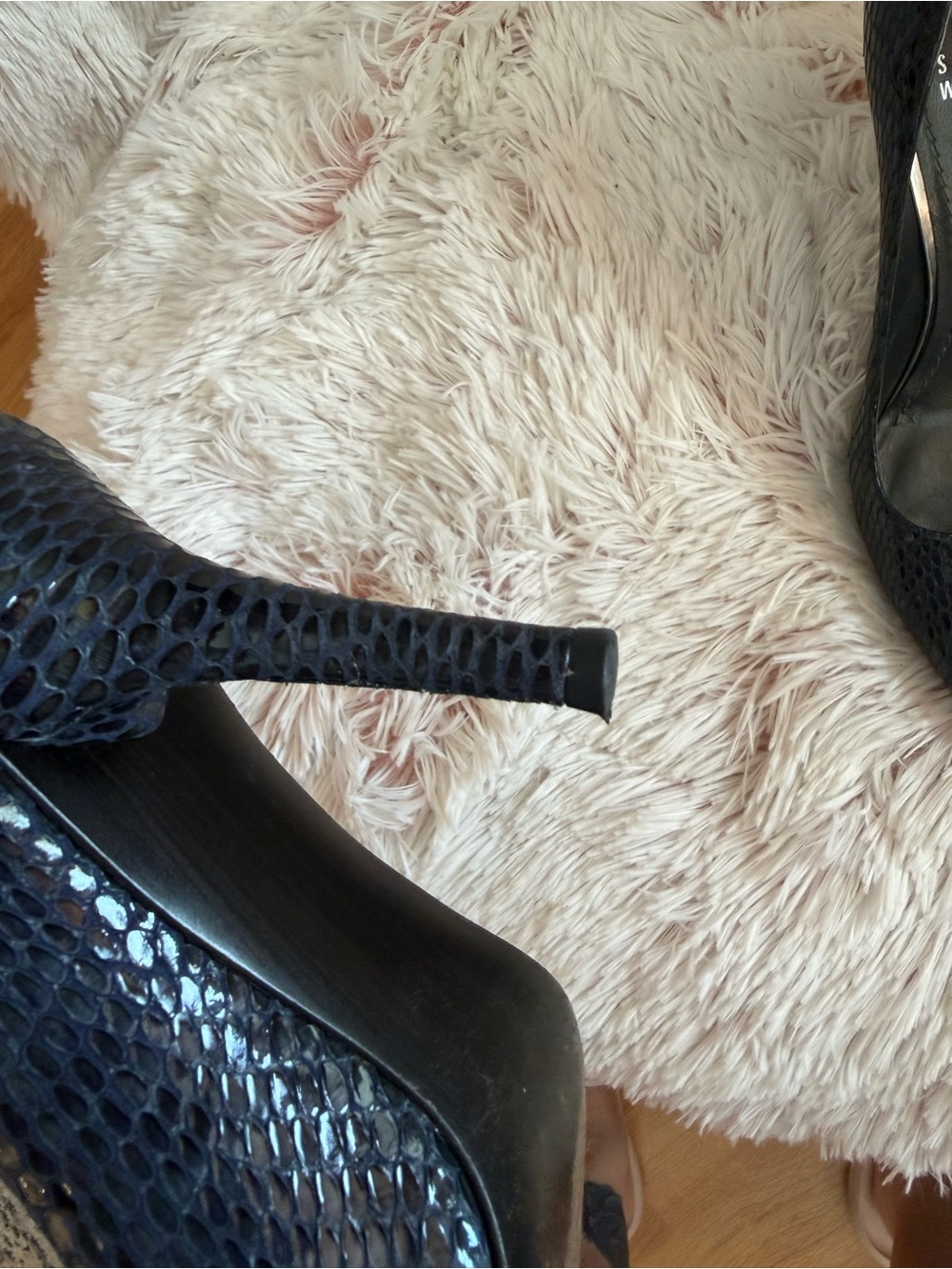 Stuart Weitzman Blue Snakeskin Pointed Toe Pumps - Picture 6 of 6
